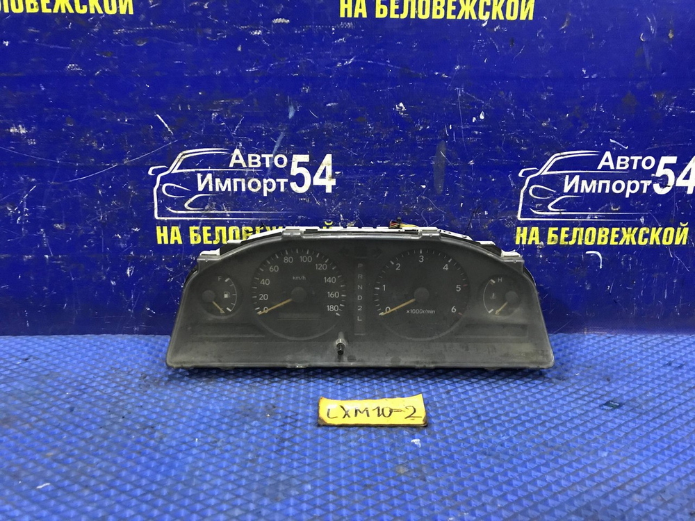 Щиток приборов TOYOTA IPSUM 1997