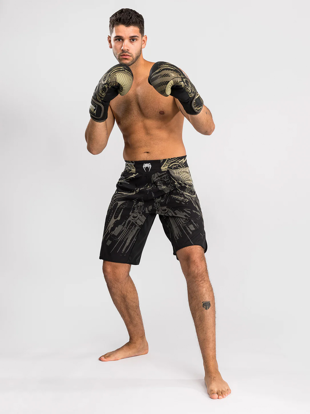 Шорты ММА Venum Invader Black/Sand