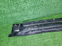 Накладка порога правая Toyota Land Cruiser 300 (2021-н.в.)