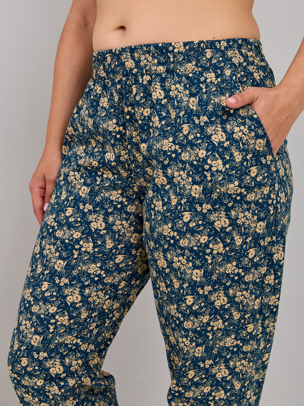 Брюки Б-18/индиго-цветыбежевые