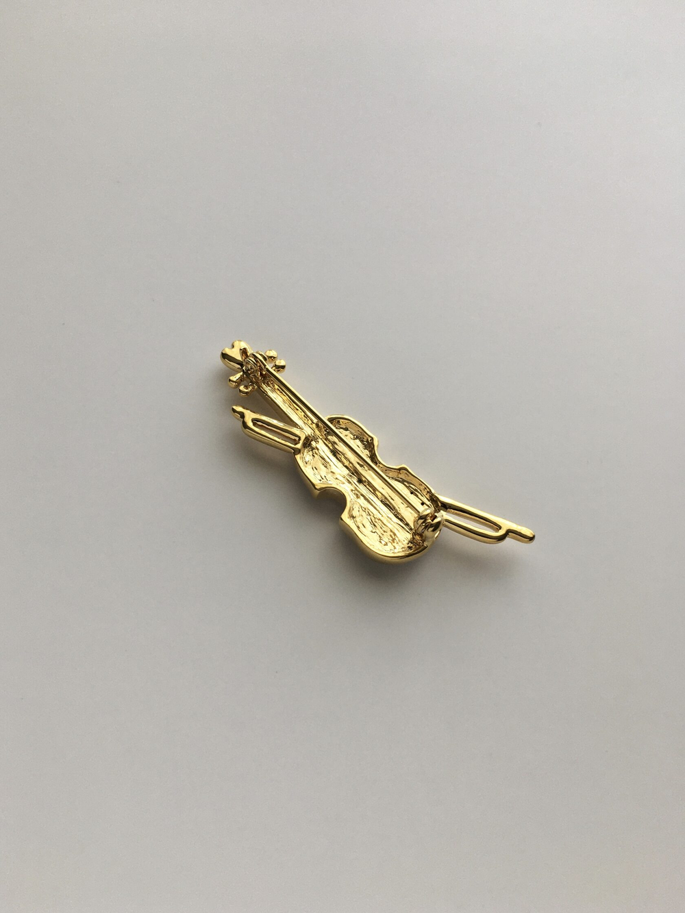 Брошь Скрипка