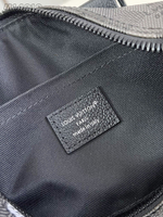 Louis Vuitton Keepall 25