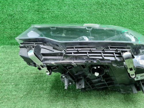 Фара левая BMW 5er G30 (2017-2020) LED