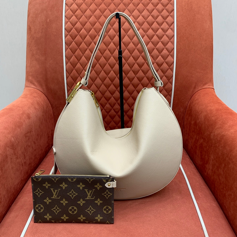 Louis Vuitton Low Key Cookie MM