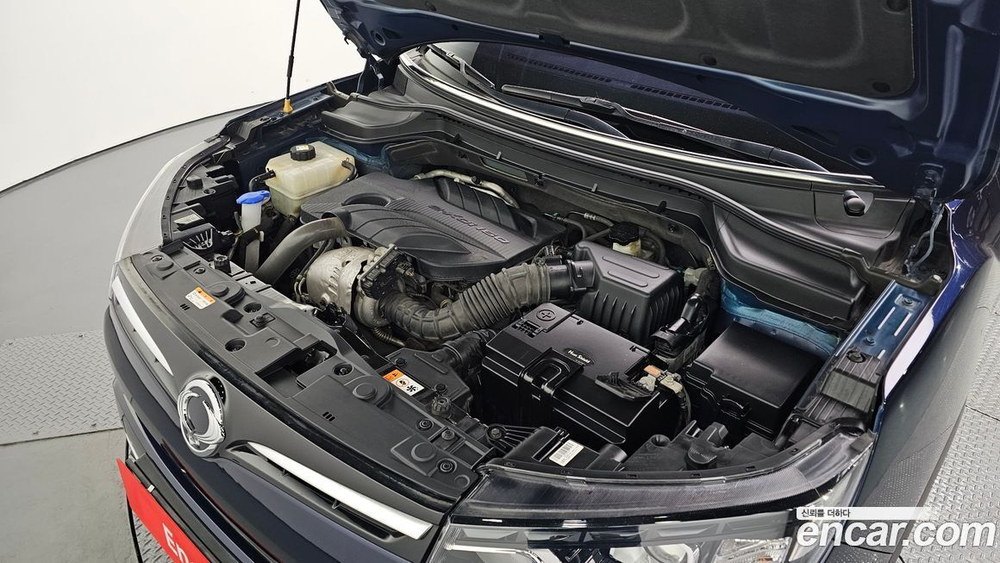 KG Mobility (Ssangyong) Very New Tivoli Дизель 1.6 2WD (11.2019)