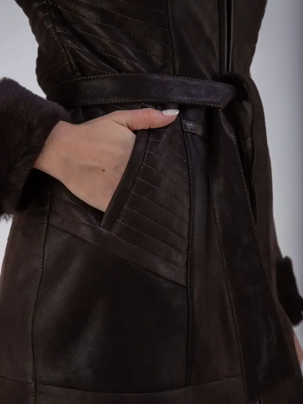 Дубленка женская натуральная с капюшоном длинная Турция