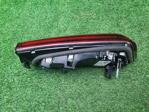 Фонарь левый внутренний BMW 3er G20 (2018-2022)