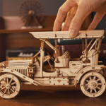 Деревянный конструктор Винтажный автомобиль 1:15 MC801 (ROKR)