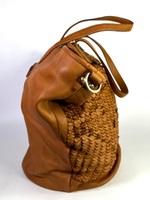 Женская большая плетеная сумка цвета whisky