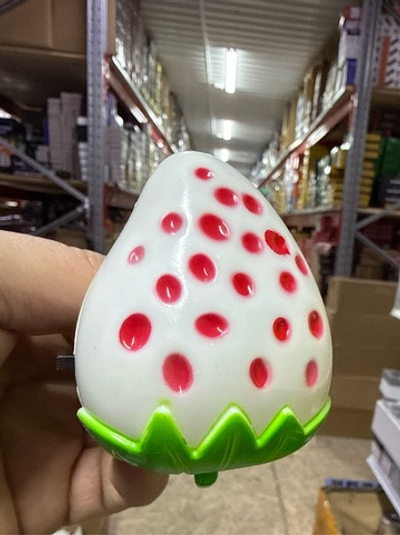 ночник клубник