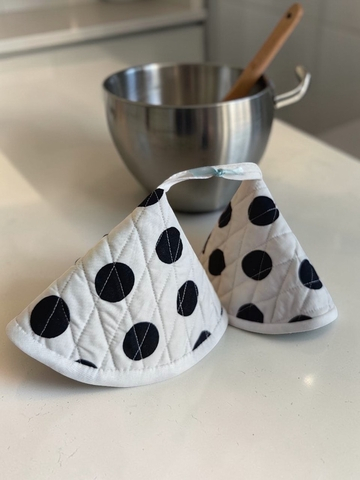 Прихватки-колпачки Колокольчики, горох