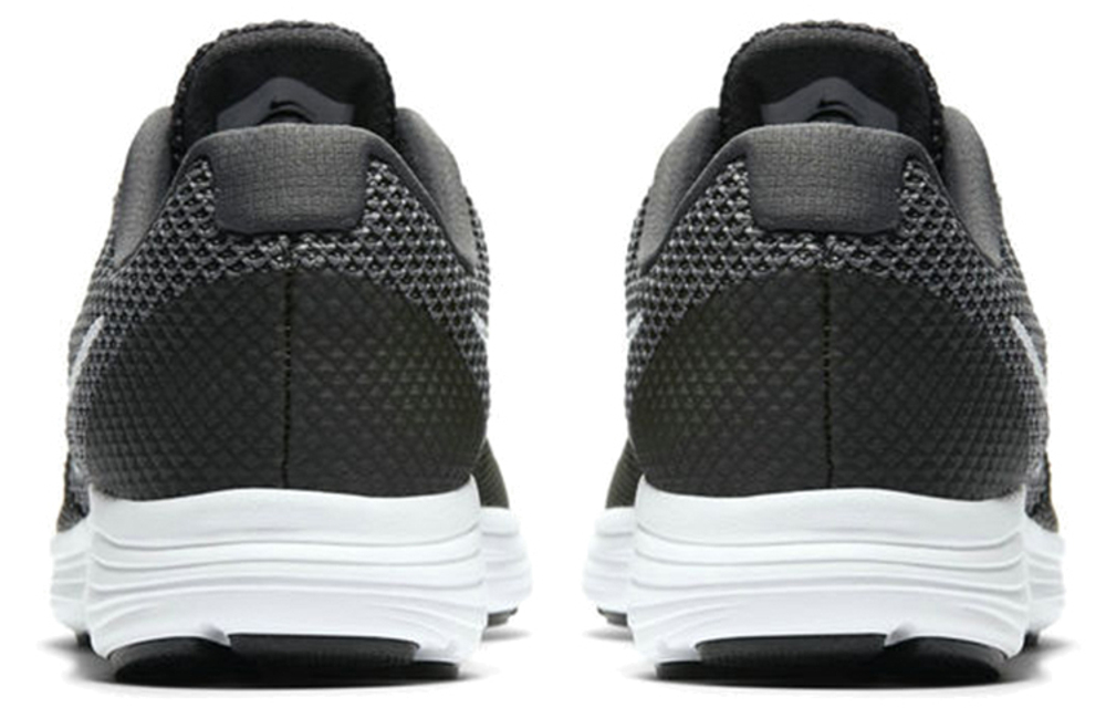 Кроссовки Nike Revolution 3 (Женская размерная сетка)