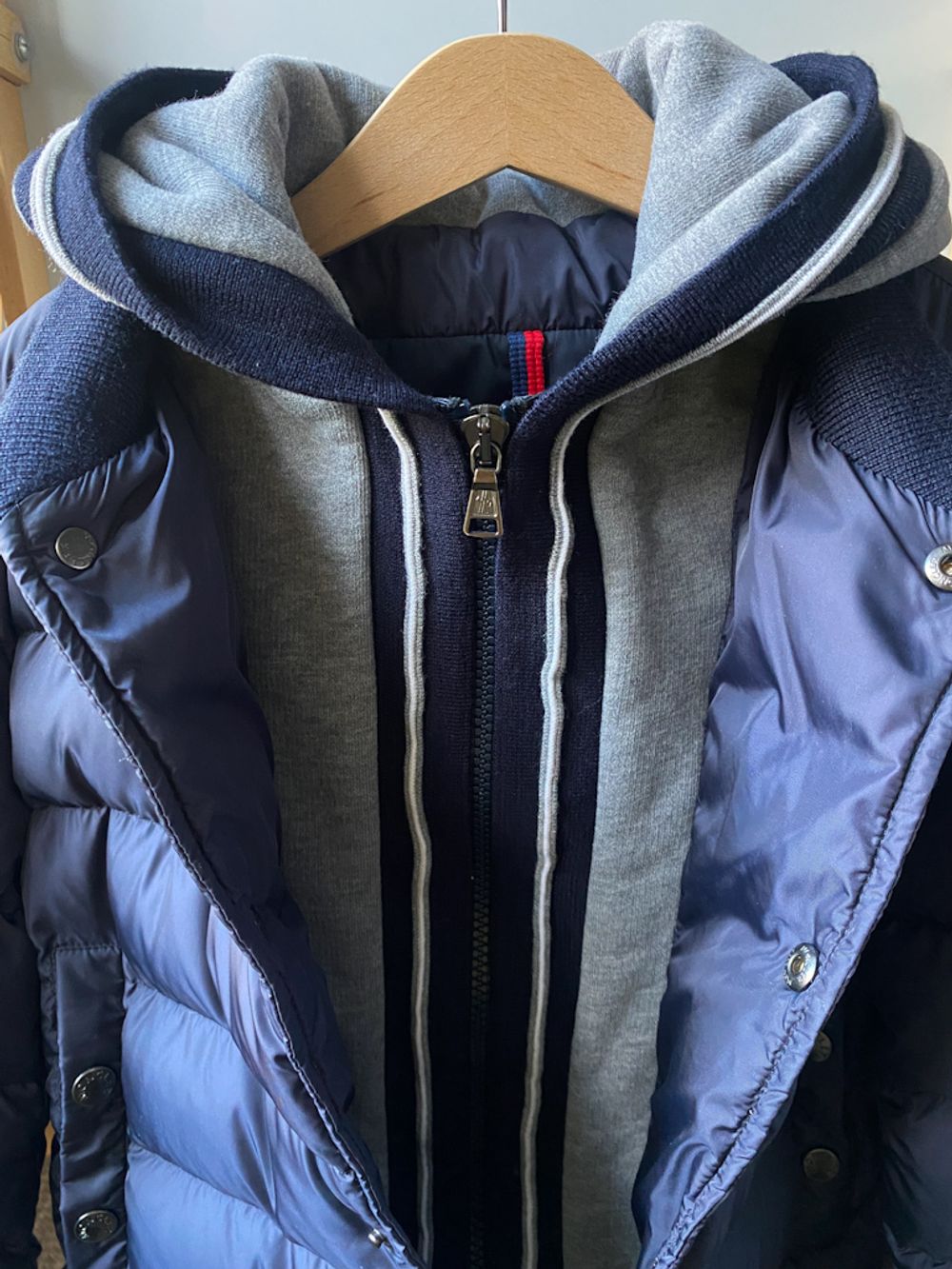 Пуховая куртка Moncler, 140