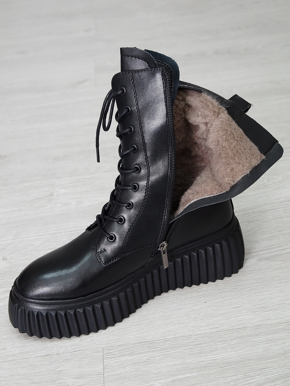 Ботинки женские зимние