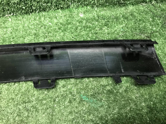 Накладка перед. бампера Mercedes C w205 18-23 AMG