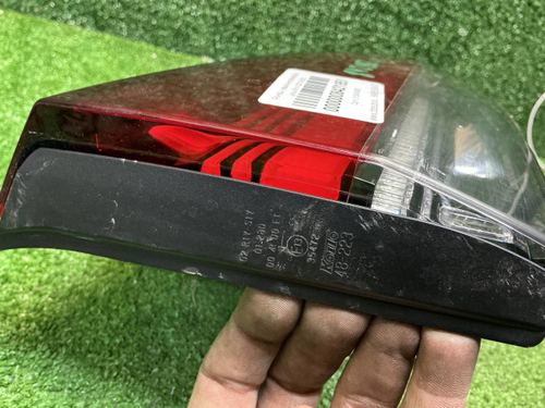 Фонарь левый внутренний Lexus RX 4 (2019-2022)