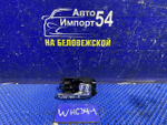 Ручка двери передней правой салонная NISSAN STAGEA 1996-1998
