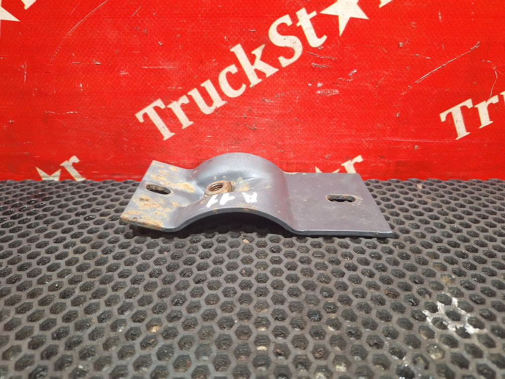 Кронштейн крыла заднего 2018г.