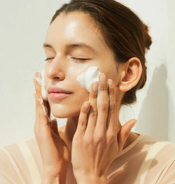 SKIN1004 Пенка для умывания успокаивающая с центеллой - Madagascar centella ampoule foam, 125мл
