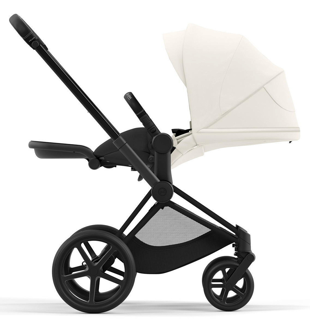 Коляска 3 в 1 Cybex Priam IV Matt Black complete и автокресло Aton S2 i-Size Moon Black Off White