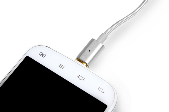 Partner магнитный USB 2.0 - Apple iPhone/iPod/iPad с разъемом 8pin 1.2м нейлон ПР033505 Кабель