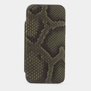 Чехол кожаный Benoit для iPhone 12 Pro Max зеленого цвета