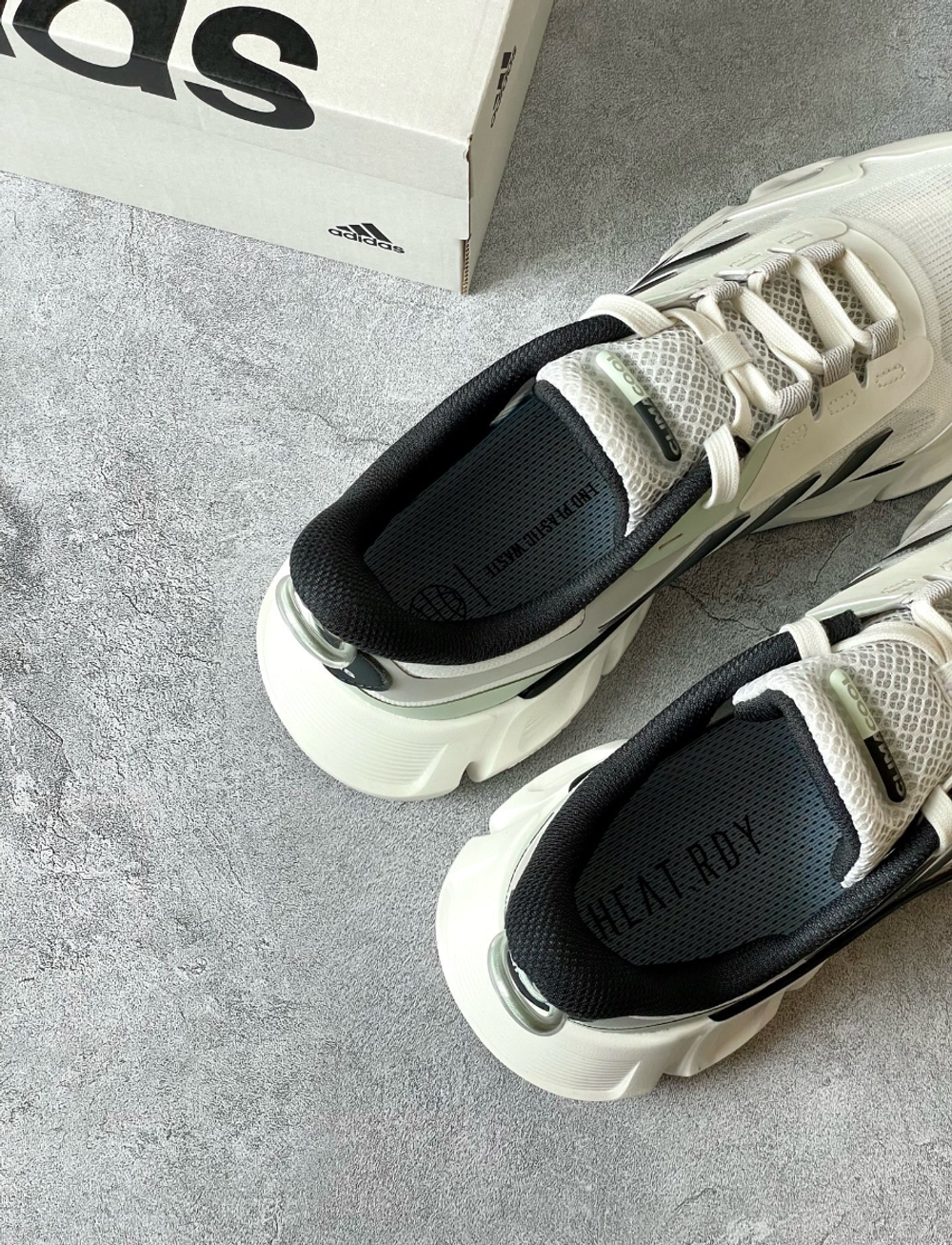 Кроссовки adidas Climacool 'White Light Green' IF0637