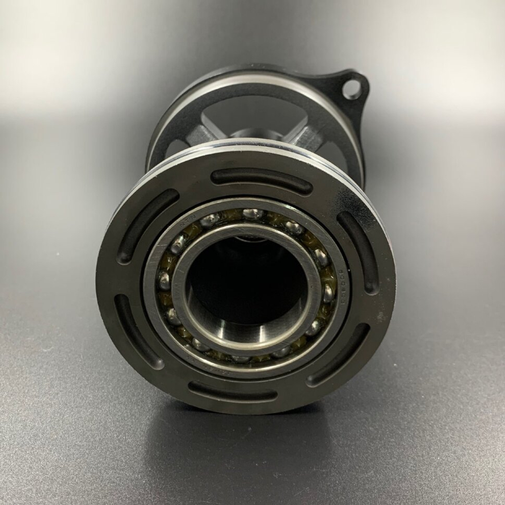 Обойма гребного вала Suzuki DF70-90(A) (В сборе) (Suzuki)