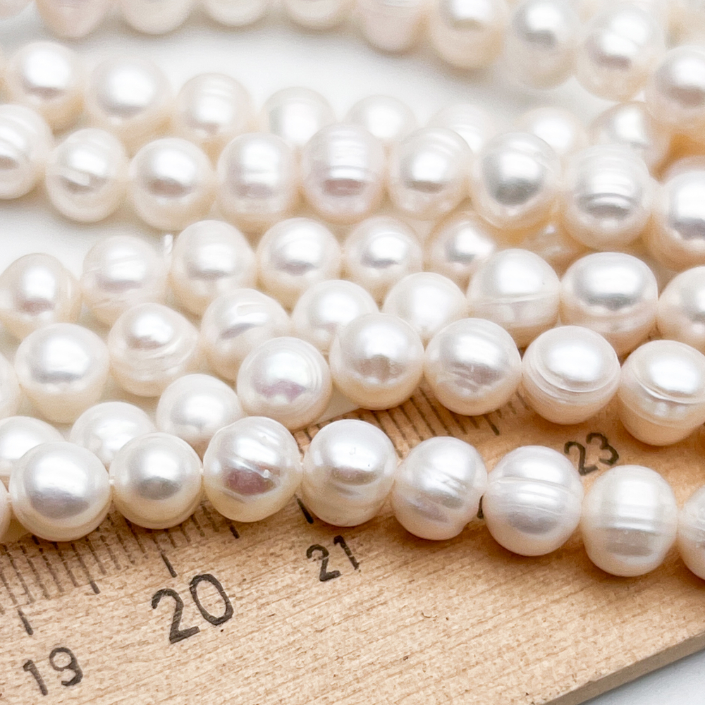 Жемчуг бусины, размер около 6-7 мм, цена за отрезок 17 см (1/2 нити)