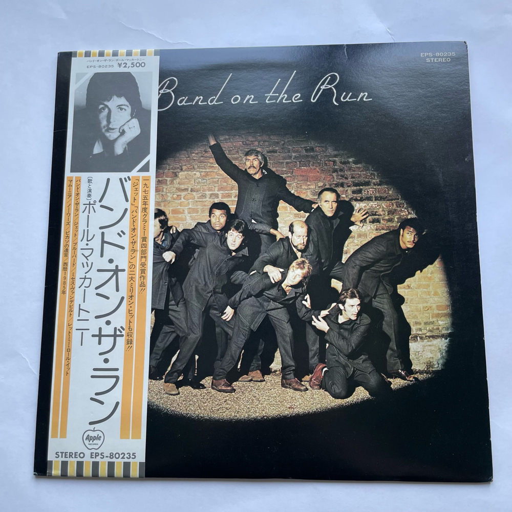 Винтажная виниловая пластинка LP Paul McCartney And Wings Band On The Run (Япония 1975) (Оби) Jet