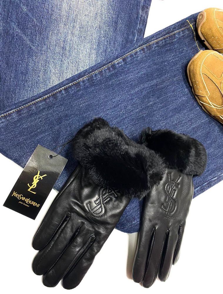Платье Yves Saint Laurent