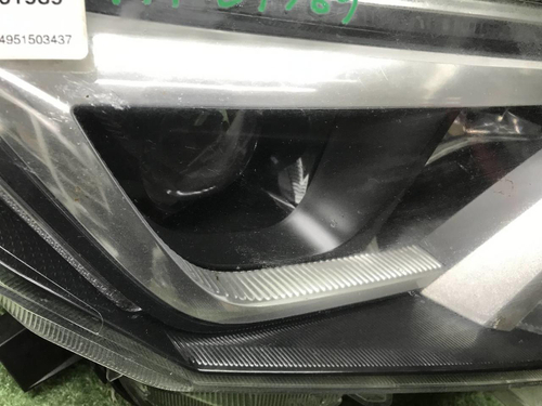 Битая Фара правая Toyota RAV4 4 CA40 (15-19) LED