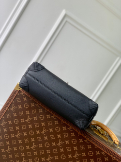Louis Vuitton Steamer Crossbody