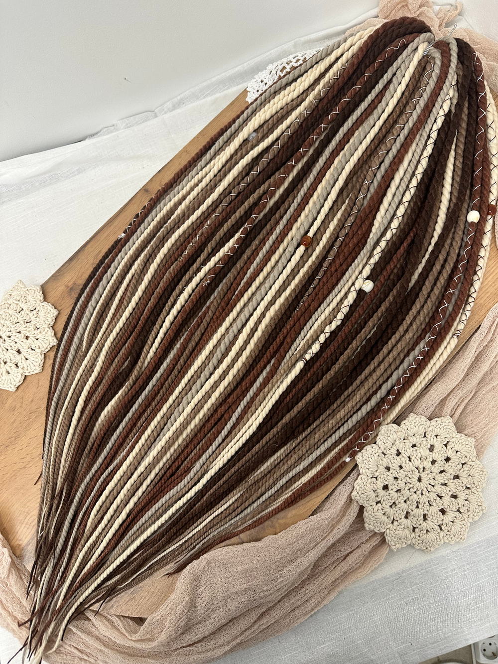 Сенегальские косы из войлока