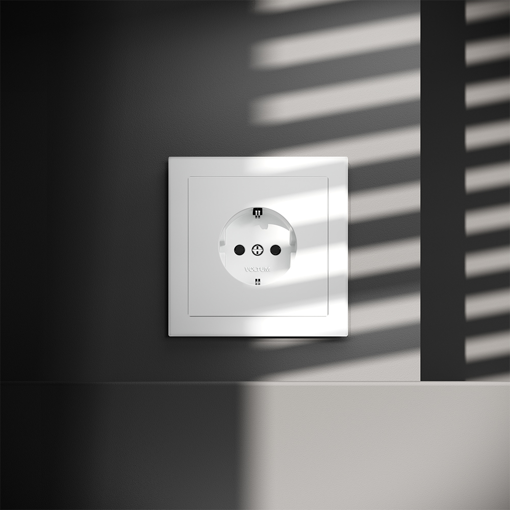 Розетка встраиваемая VOLTUM S70 с заземлением и защитными шторками, 16А, (белый матовый)