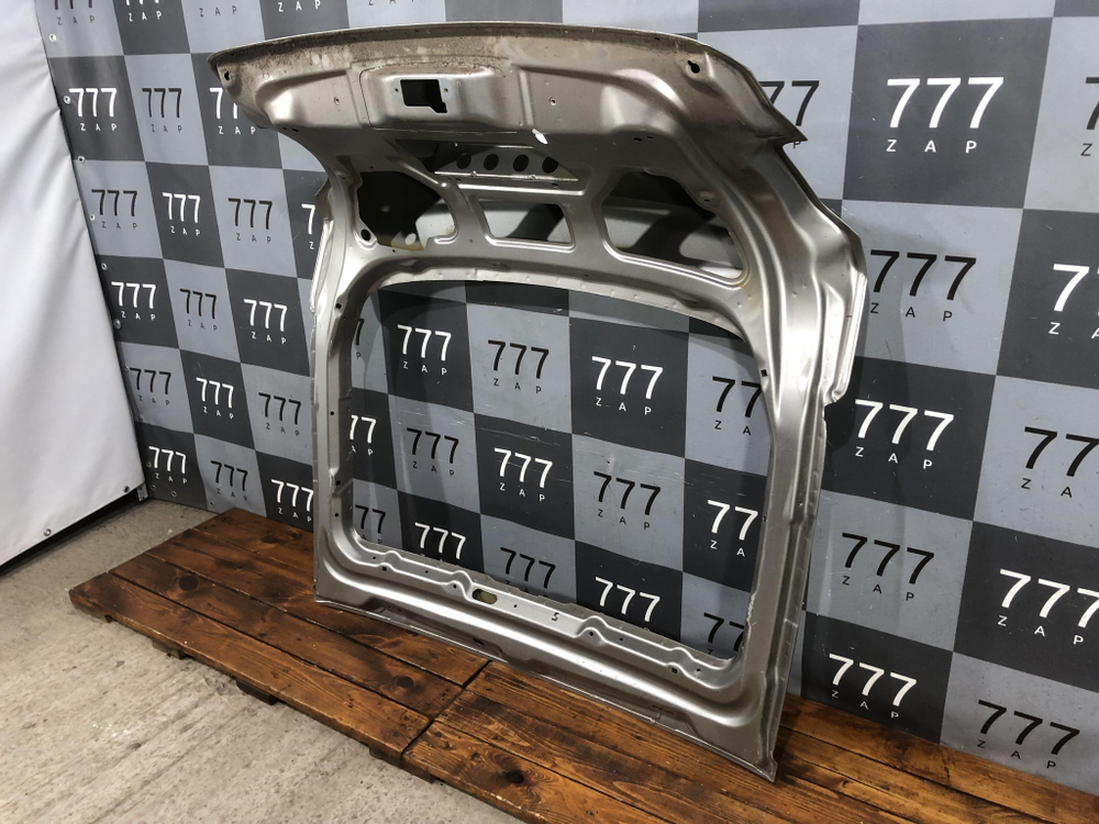 Крышка багажника Lada Granta 18-22 Б/У Оригинал 
8450104283