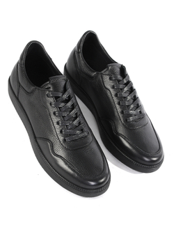 Строгие кеды для женщины черного цвета V218