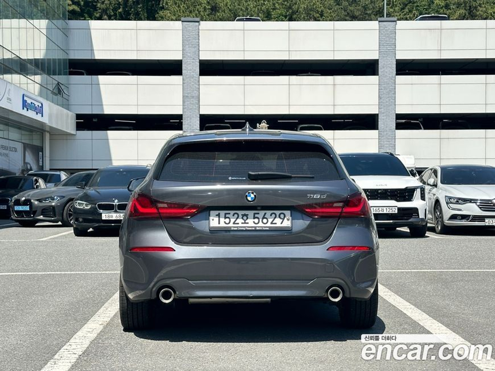 BMW 1 Series (F40) 118d Joy First Editions (05.2020)