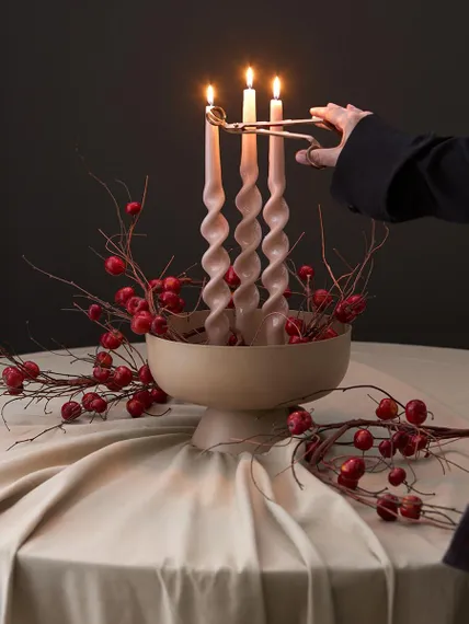 Набор аксессуаров для свечей дымчато-коричневого цвета из коллекции essential