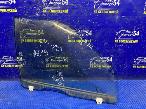Стекло двери передней правой Honda CR-V 1995-2001