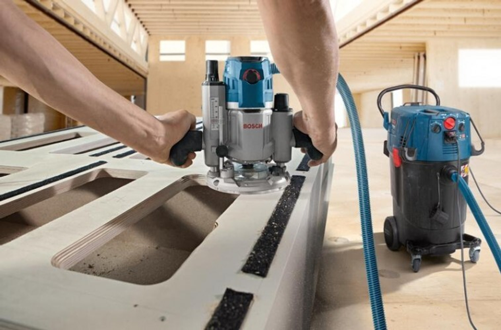 Пылесос сетевой BOSCH GAS 55 M AFC 06019C3300