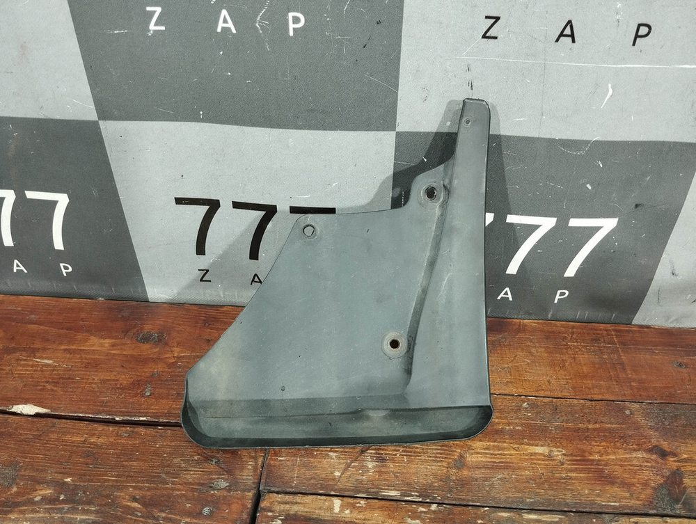 Брызговик задний левый Toyota Camry (XV70) 17-нв Б/У Оригинал 76626YY230