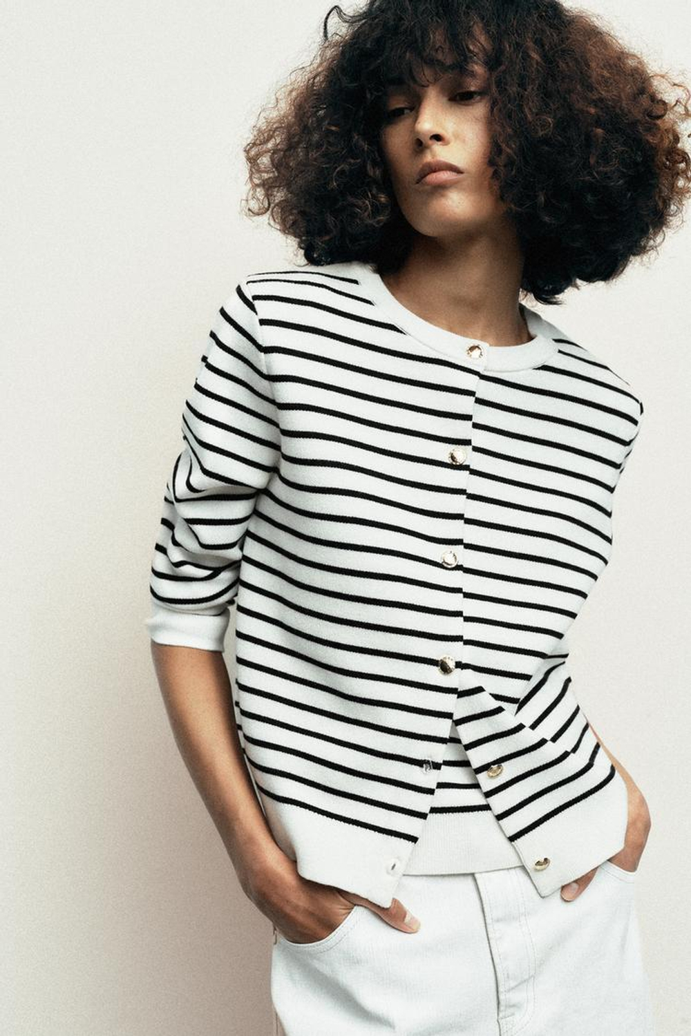 ZARA ТРИКОТАЖНАЯ ФУТБОЛКА В ПОЛОСКУ, ПОЛОСКИ