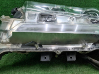 Битая Фара левая Toyota Land Cruiser 200 15-21 LED
