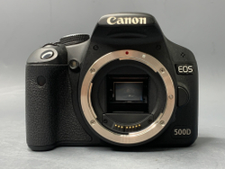 Canon 500D Kit 18-55 mm 3.5-5.6 II 21800 кадров