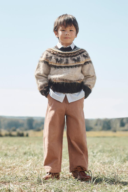 ZARA СВИТЕР С ПРИНТОМ, ХАКИ