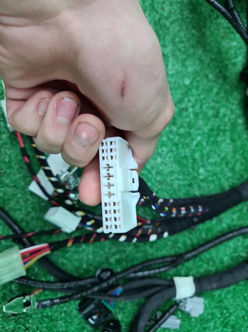 Проводка салонная Hongqi HS5 (2023-н.в.)