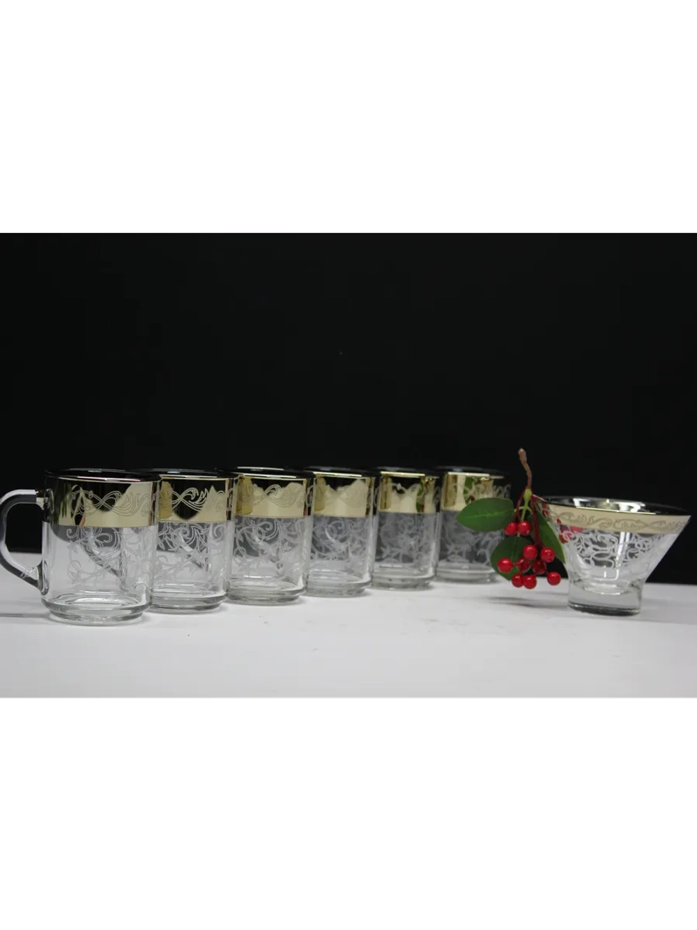 Чайный сервиз с креманкой "Абстракция"