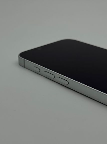 iPhone 17e 256Gb White
