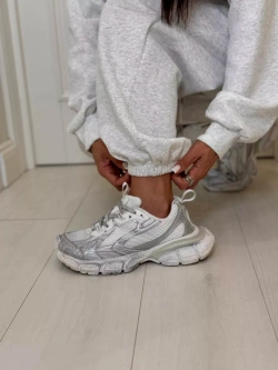 Спортивные штаны женские